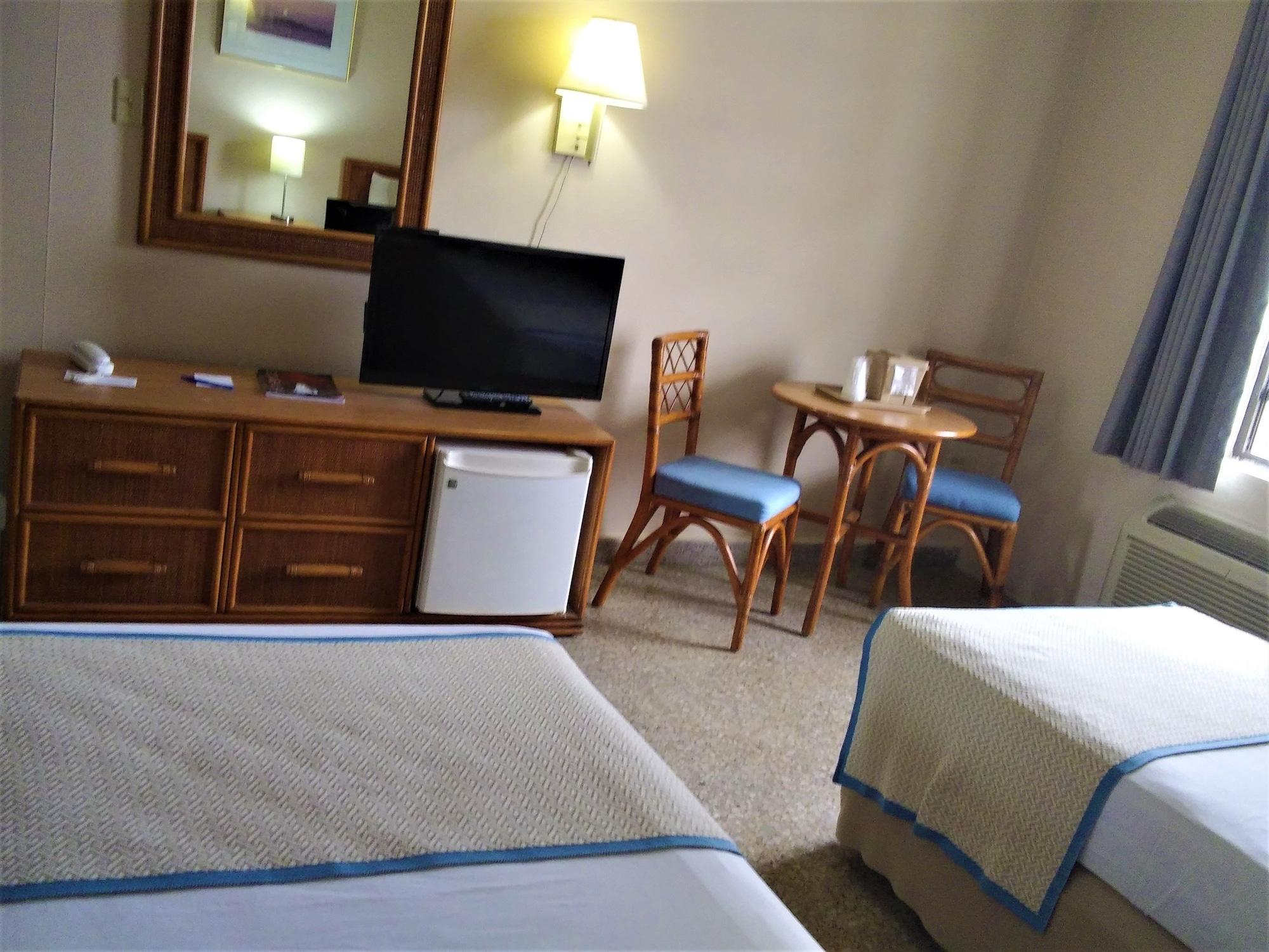 Canario Lagoon Hotel San Juan Esterno foto
