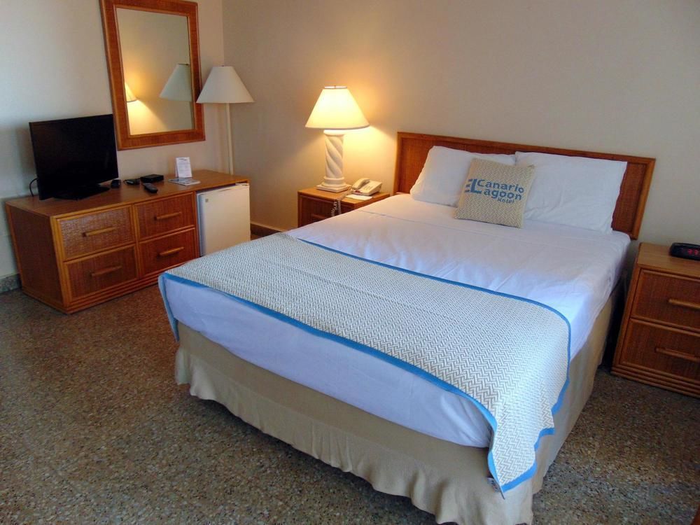 Canario Lagoon Hotel San Juan Esterno foto