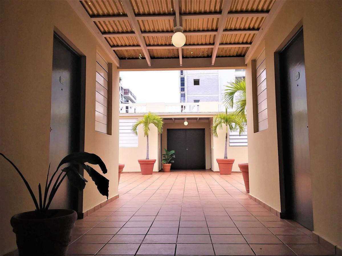 Canario Lagoon Hotel San Juan Esterno foto